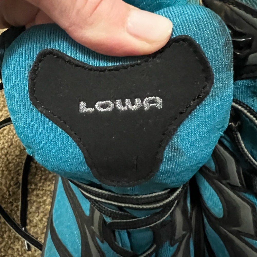 Lowa Teal Blue and Black Waterproof Hiking Boots Goretex - Picture 2 of 8